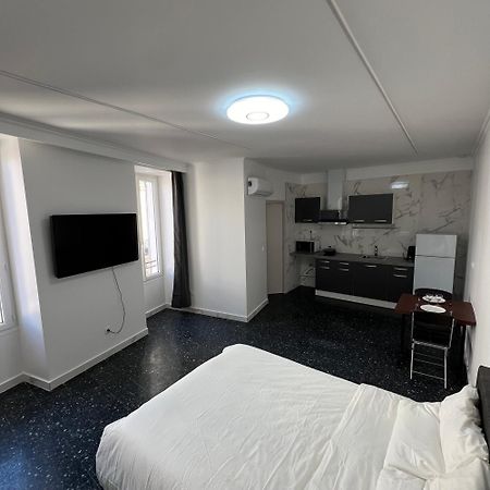 Suite St Charles, Canebiere, Vieux-Port Marseilles Exterior foto