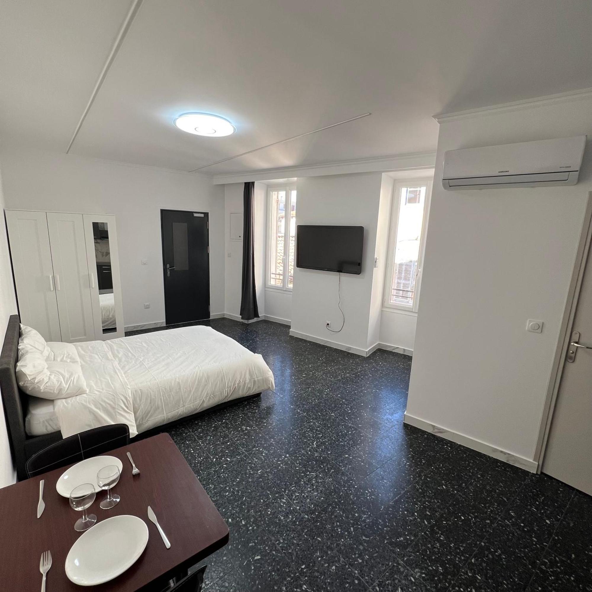 Suite St Charles, Canebiere, Vieux-Port Marseilles Exterior foto