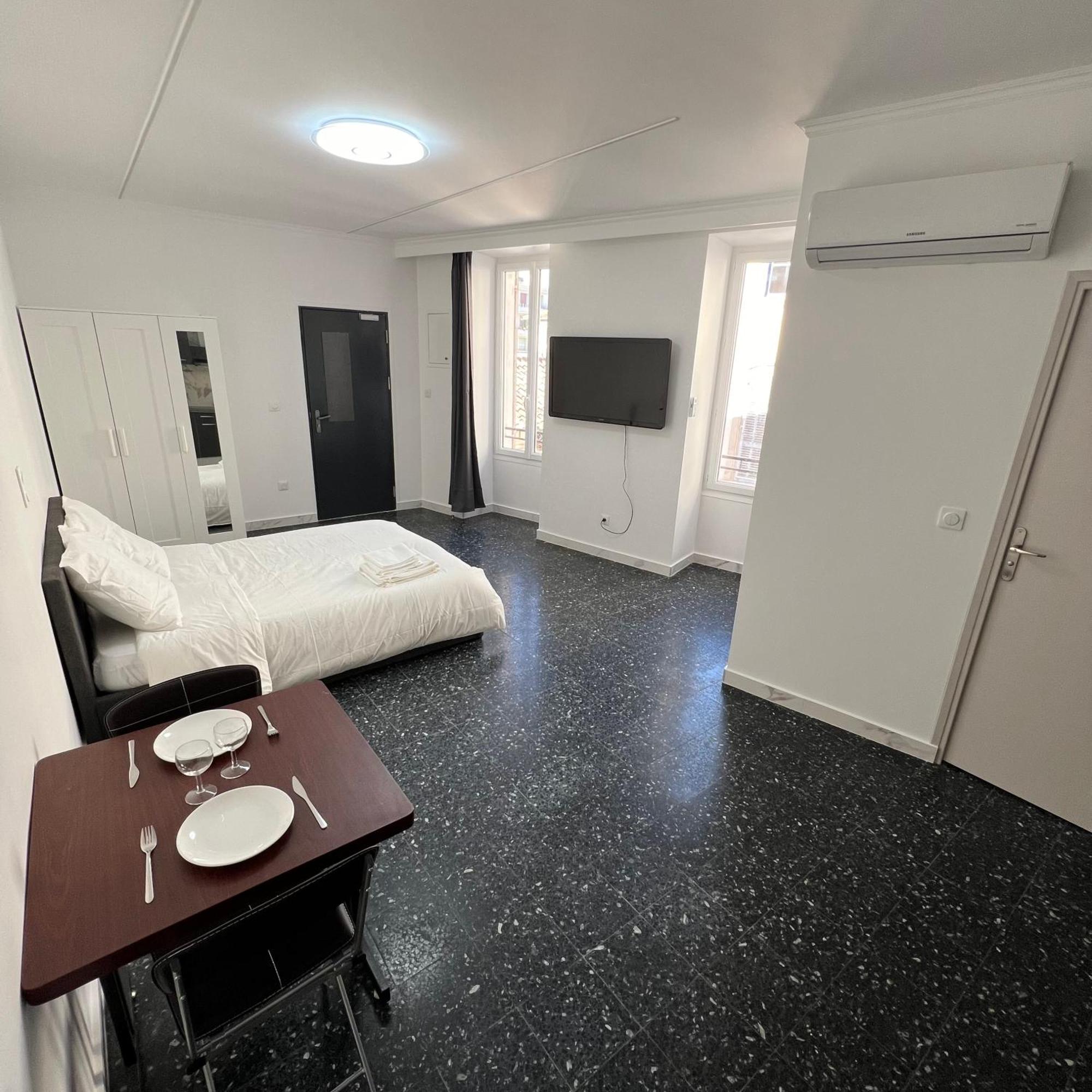 Suite St Charles, Canebiere, Vieux-Port Marseilles Exterior foto
