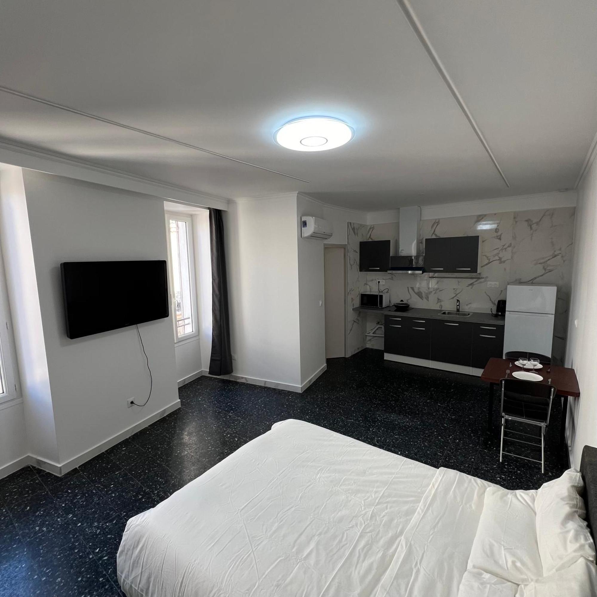 Suite St Charles, Canebiere, Vieux-Port Marseilles Exterior foto
